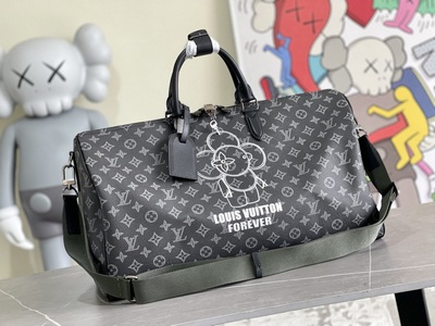 LV Handbags 824